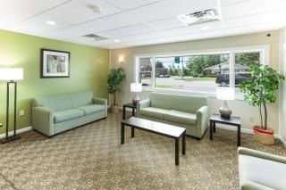 Quality Inn & Suites Plattsburgh - 2