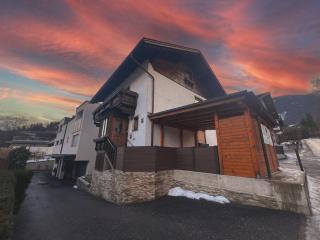 Vacation home with mountain view - Inzing - 0