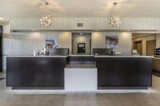 Best Western Plus Castlerock Inn & Suites - 9