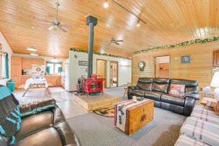 Michigan Retreat on 10 Acres Hike, Fish and Explore - Trout Lake - 8