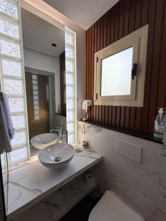 Seahaven Apartment - Sarandë - 4