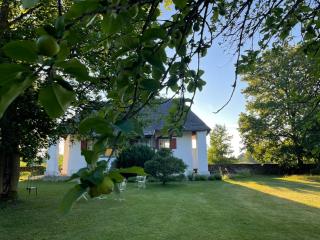 Tôlluste Villa - - 2