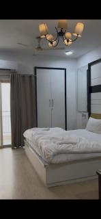 RS Stays - Noida - 0