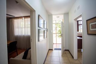 Luxurious 3-Bedroom Sandton Retreat at 7 Alice Lane - Johannesburgo - 8