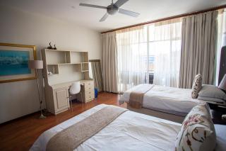 Luxurious 3-Bedroom Sandton Retreat at 7 Alice Lane - Johannesburgo - 2