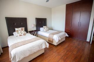 Luxurious 3-Bedroom Sandton Retreat at 7 Alice Lane - Johannesburgo - 3