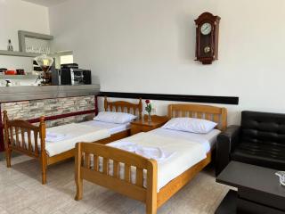 Hotel & Hostel Relax - Berat - 1