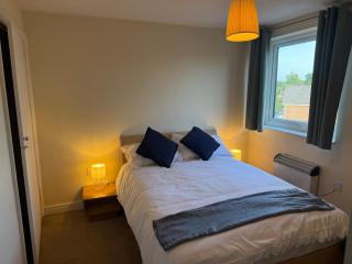 Marigold Homestay - Addlestone - 1