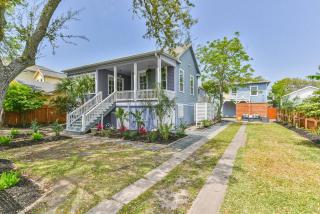 4 blocks fr beach, central location, Pet friendly! - Galveston - 7