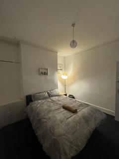 Crumpsall, Manchester - Mánchester - 8