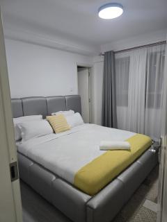 2 Bedroom Luxury Lush Living with city view, fully furnished with cozy sits, WiFi, and gym - Nairobi - 5