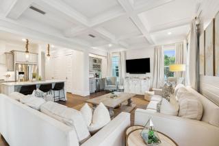 Selah by the Sea - 3