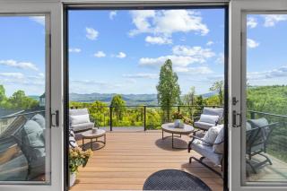 Peak Retreat Private Luxury A-Frame for Couples - 8