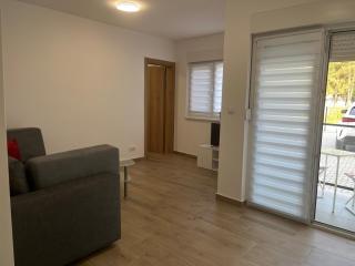 Harizma lux centar - Popadić - 2