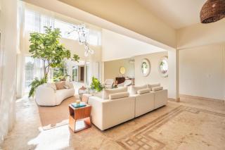 Wonderful 4br villa with maid at Punta Cana Resorts - Punta Cana - 2