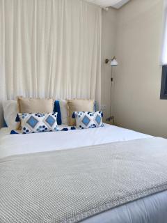 Cosy Flat with IPTV, BB gear Married couples only - 4