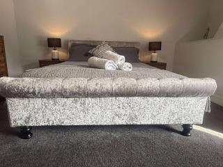 The New Inn - - 2