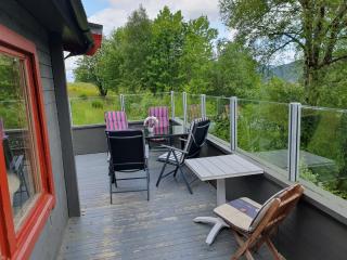 Feriehus Rodal med Naust - Rodal - 3
