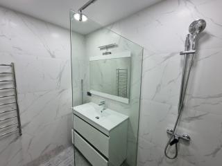 Modern Apartment with 2 rooms near Stefan cel Mare Boulevard - Chişinău - 1