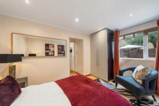 Cosy 3 BEDROOM Home with Garden, Ealing - Greenford - 7