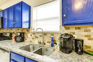 4 Mi to Old Town Spring Family Retreat with Yard! - Spring - 3