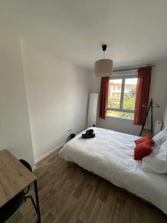 Le 75 Vaillant Spacieux 4 Chambres Paris Est - Bobigny - 8