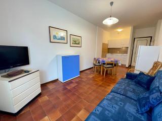 Cozy apartment with pool - 5