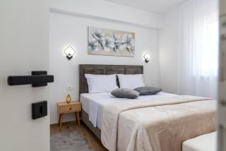 Apartment Terra - Comfort with Garden, Terrace & Parking, just Minutes to Trogir Town & Beach - Trogir - 4