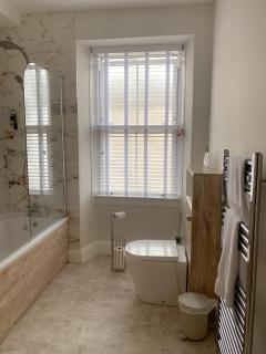 3-bed Victorian Townhouse, Sleeps 6, Garden, Free Parking - Kendal - 1