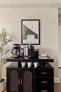 Modern Arlington Home - Near DC Metro & Free Parking - Arlington - 8