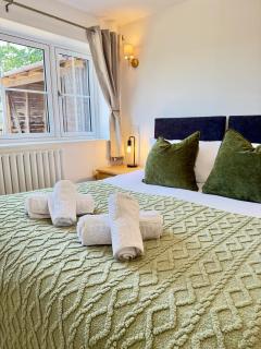 Four Counties Cottage in Collyweston, Perfect for Getaways with Free Parking - Collyweston - 9