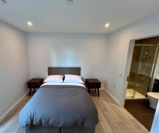 SkyView Superior Apartment - Londra - 4