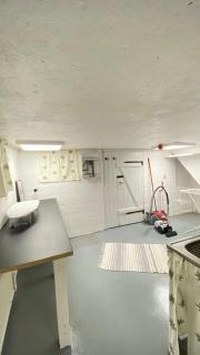 Little red house located 400m from university in Örebro - 9