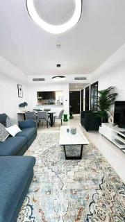 C Infinity Holiday Homes in Dubai Marina - 1