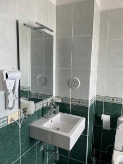 Glory's Apartments Sarande - Saranda - 4
