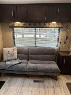 Professor Rousseau's Fishing RV Retreat - Crystal River - 0