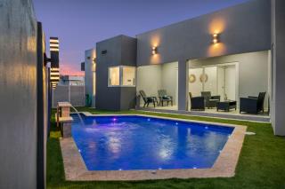 New - 3br Private Villa Pool, Bbq & Comfort - Noord - 0