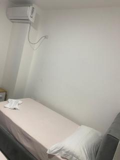 Banesa me qera ne Shengjin dhe Rana Hedhun - 4