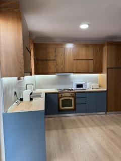 Dennys Apartments near Lion Park - Tirana - 8