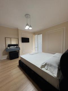 Dennys Apartments near Lion Park - Tirana - 7