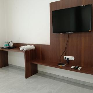 Hotel Raviera inn - Jāmb - 3