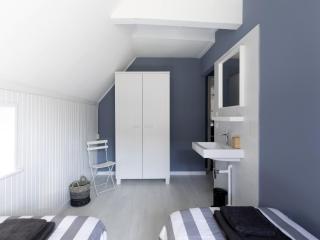 Luxuriously restored farmhouse with trendy interior close to sea and forest - Groet - 1