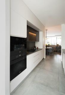 Luxury House with a Private Garden and Free Parking - Ponders End - 4