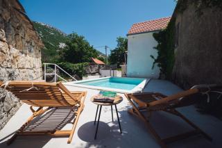 Maison Laurel - Beautiful Stone Estate With Private Pool, Near Split and Omiš - Gata - 8