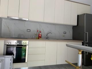 Casa - Polisi i Vogël - 3