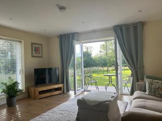 the perfect getaway - Bristol - 8