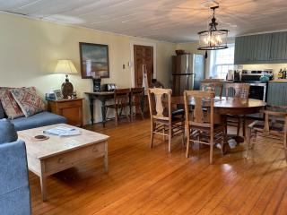 The Shipbuilder's Cottage-Two Century Old Charm - St. Martins - 4