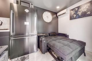 Mod Bungalow with Ultra-Private Outdoor Hang Space! - 8