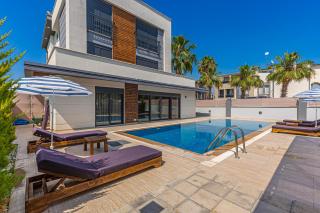Near By The Land Of Legends , Villa BATiATUS - Belek - 8