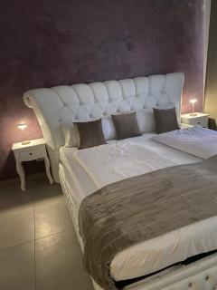 Sehr grosse 5 Zimmer Wohnung mit Garten und terasse - 9